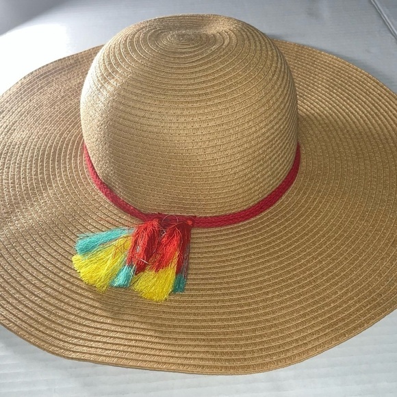 Serra floppy boho wide brim straw beachy hat with tassels. - Picture 9 of 11